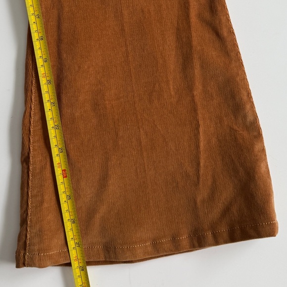 Veronica Beard Sheridan Bell Bottom High Rise Corduroy Pants in Camel Sz 32 - Picture 6 of 14